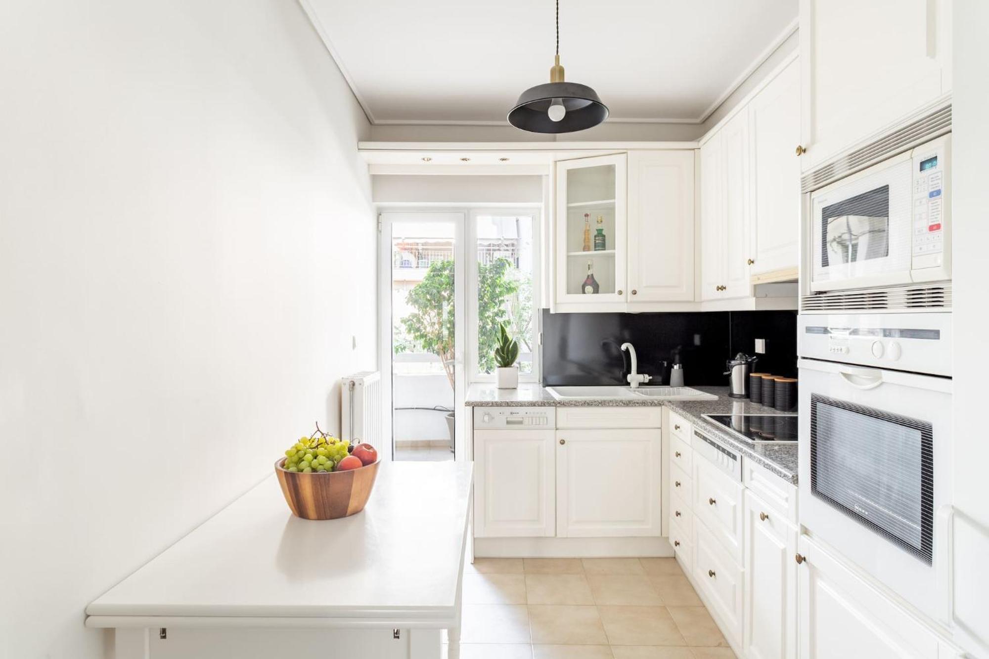 Fresh Detailed Stylish Apartment At Acropolis Athens Ngoại thất bức ảnh
